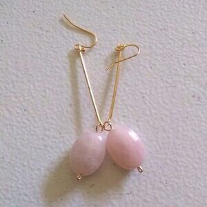 Rose Quartz! Sleek, Sexy and Trendy Style +++ Esoteric Properties! Ultra Femme!